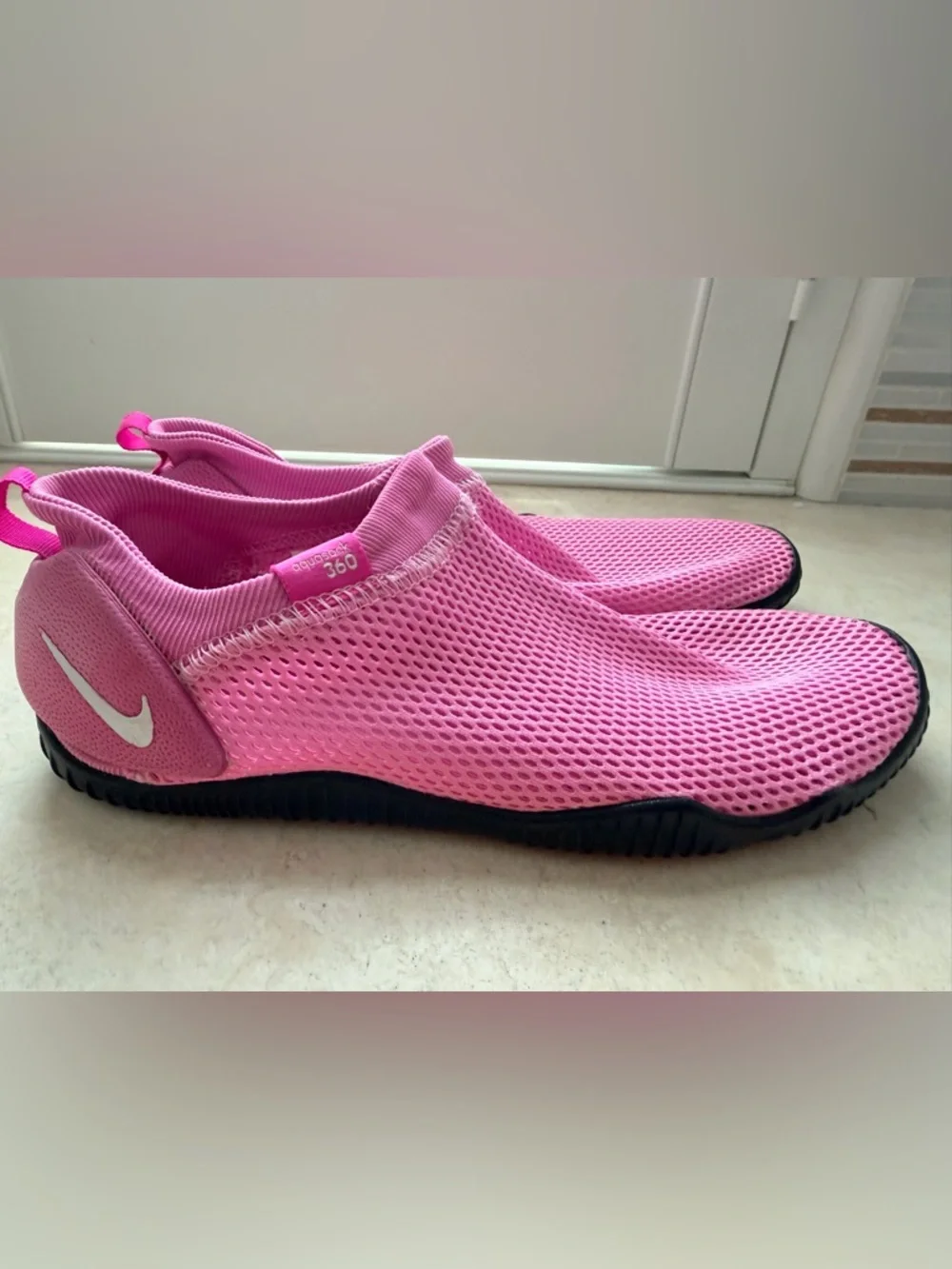Nike Aquasock 360 Pink Mesh Slip-On Water Shoe with Black Sole